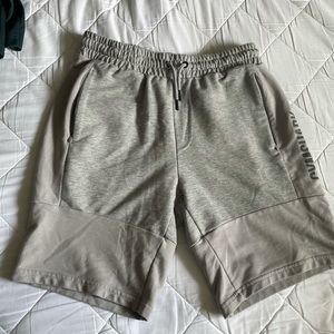 Gymshark men’s size M shorts